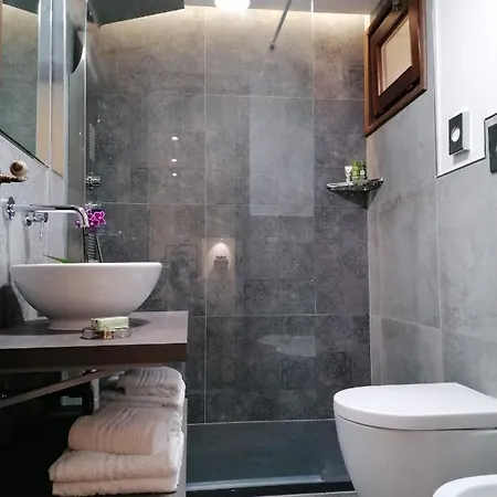 Mastrangelo & Apartamento *