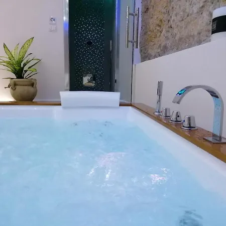 Mastrangelo & Apartamento *